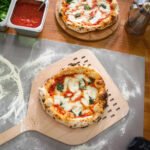 Pelle à pizza en bois 32 cm – Image 2