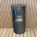 Poêle au Bioéthanol Richmond avec Paroi Arrière Plate – Image 6