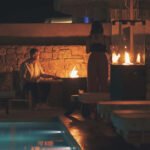 Cheminée à Gaz d'Extérieur avec Table Carrée – Image 3