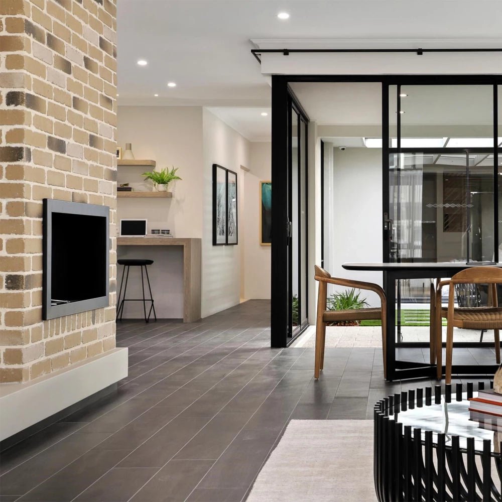 Icon Fires Slimline Firebox SFB1350 - Noir – Image 2